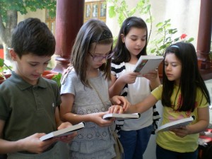 In Valea Calugareasca, lectura este un subiect de … proiect